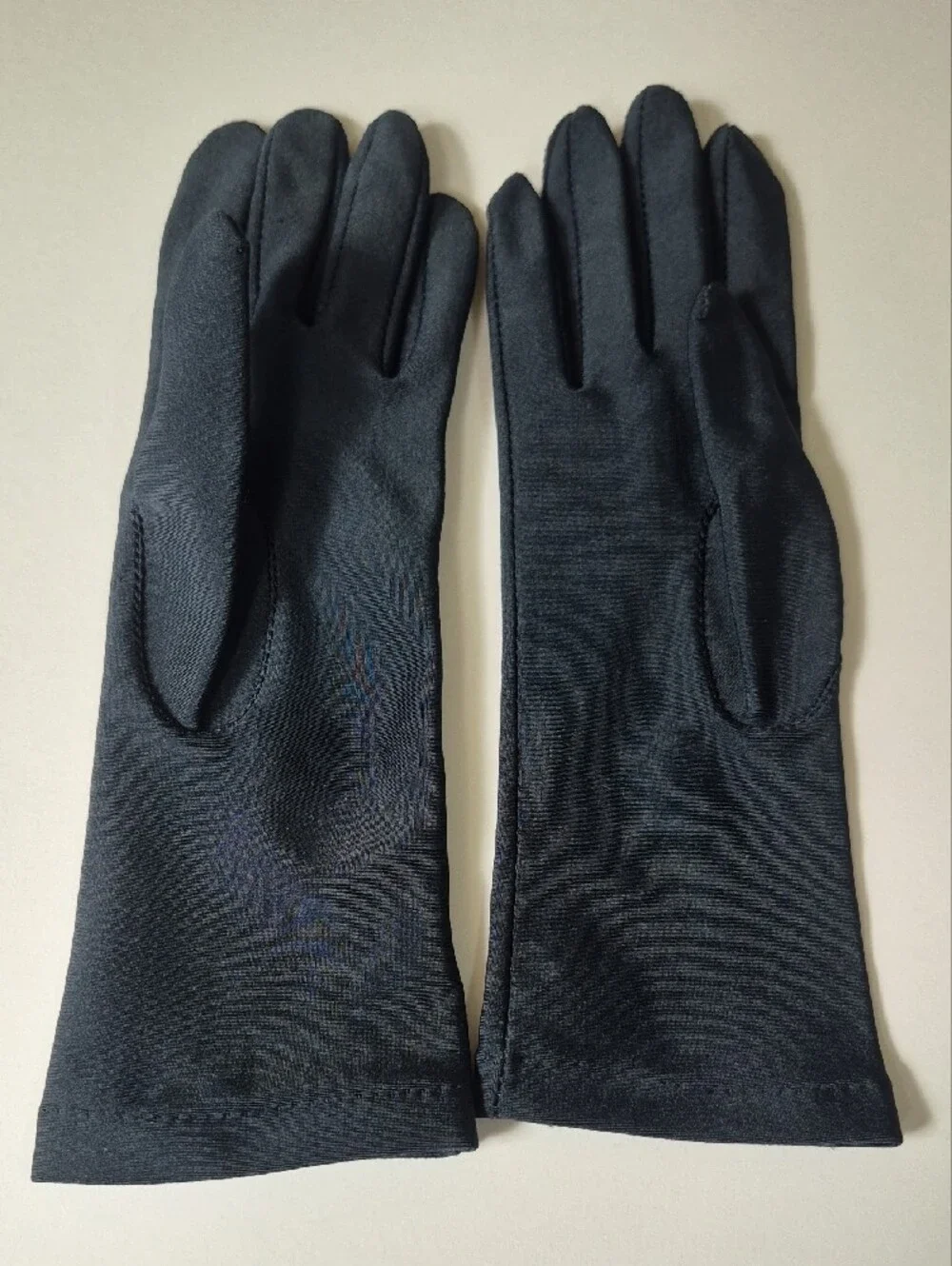 Vintage Isotoner Navy Stretch Dress Gloves For Hands Beautiful By Aris OS - Picture 2 of 6